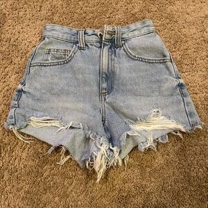 Women's Cotton On High Rise Mom Jean Shorts Cut Off Size 0 G-24